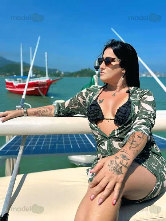 Larissa Travesti