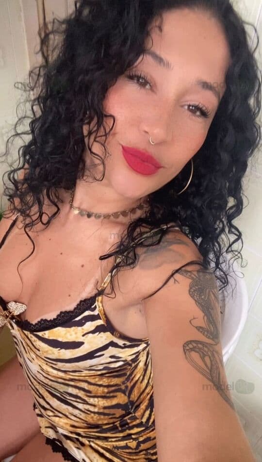 Morena Linda